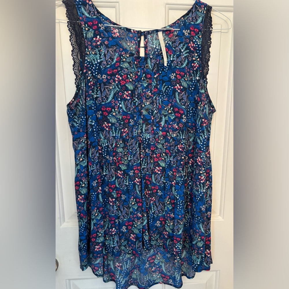 LC Lauren Conrad Blue Floral Blouse